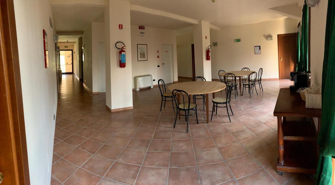 Hotel Riviera Ristorante La Briciola Novellara Exterior photo
